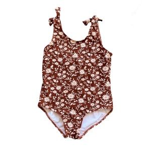 RYLEE + CRU NEW SWIMSUIT